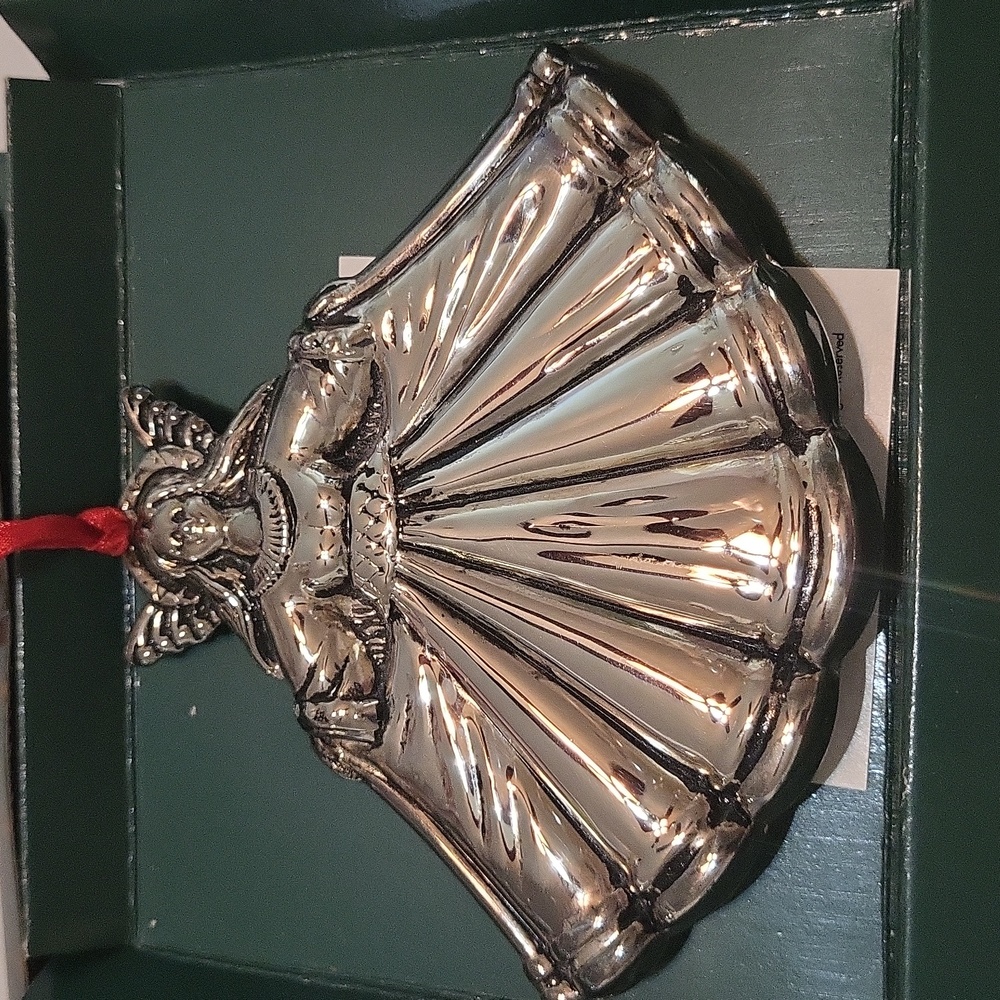 Angel Christmas 🎄 ornament by Wallace.  Silver plate. Original box with paperwo